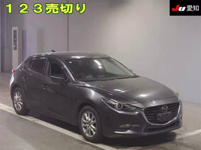 MAZDA AXELA