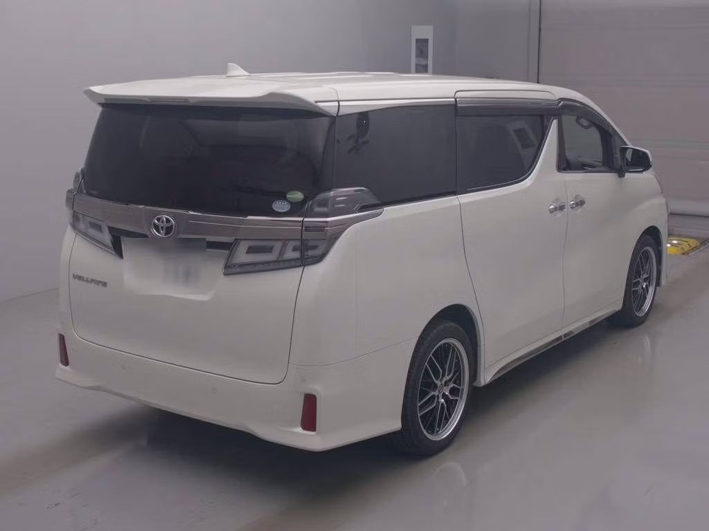 TOYOTA VELLFIRE