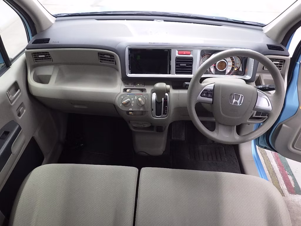 HONDA LIFE