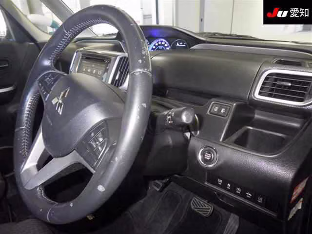 MITSUBISHI DELICA D:2