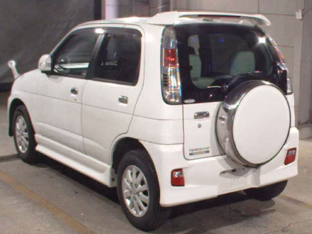 DAIHATSU TERIOS KID