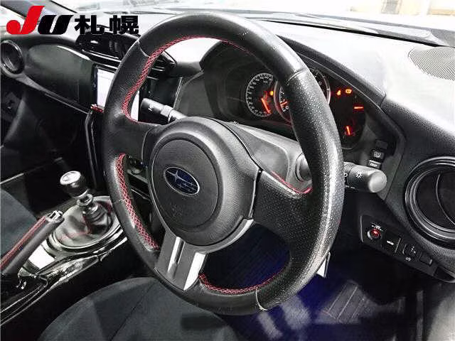 SUBARU BRZ