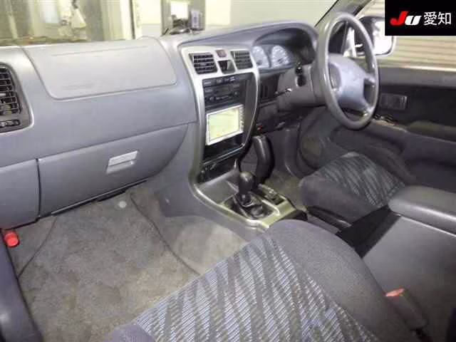 TOYOTA HILUX SURF