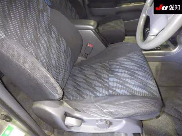 TOYOTA HILUX SURF