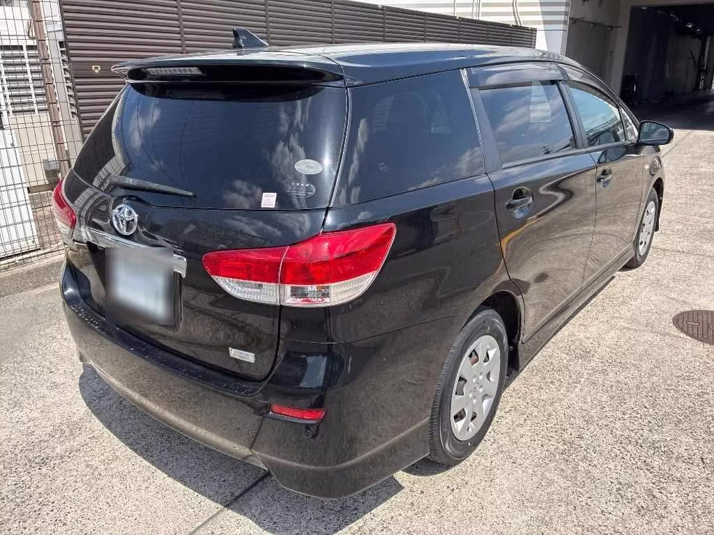 TOYOTA WISH