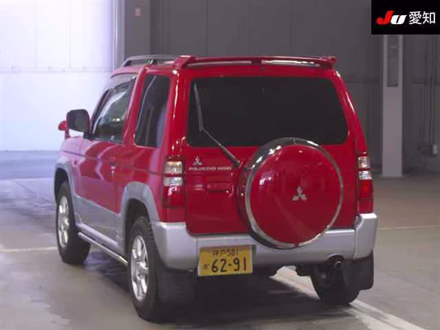 MITSUBISHI PAJERO MINI
