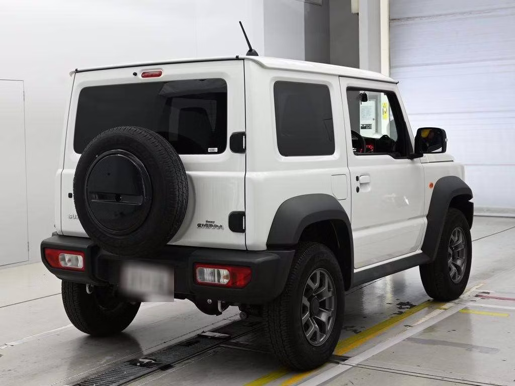 SUZUKI JIMNY SIERRA
