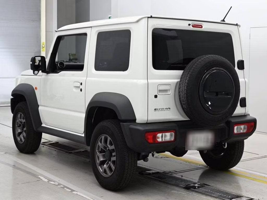 SUZUKI JIMNY SIERRA