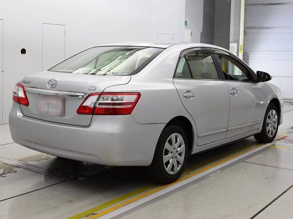 TOYOTA PREMIO