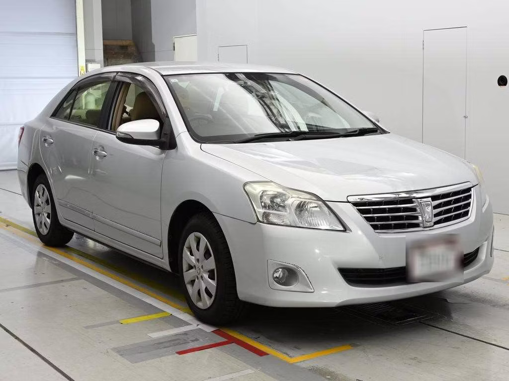 TOYOTA PREMIO