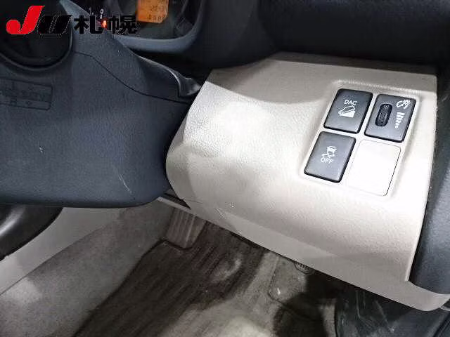 TOYOTA VANGUARD