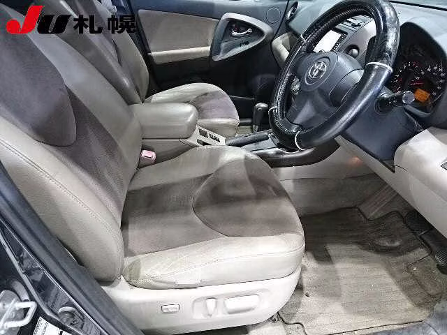 TOYOTA VANGUARD