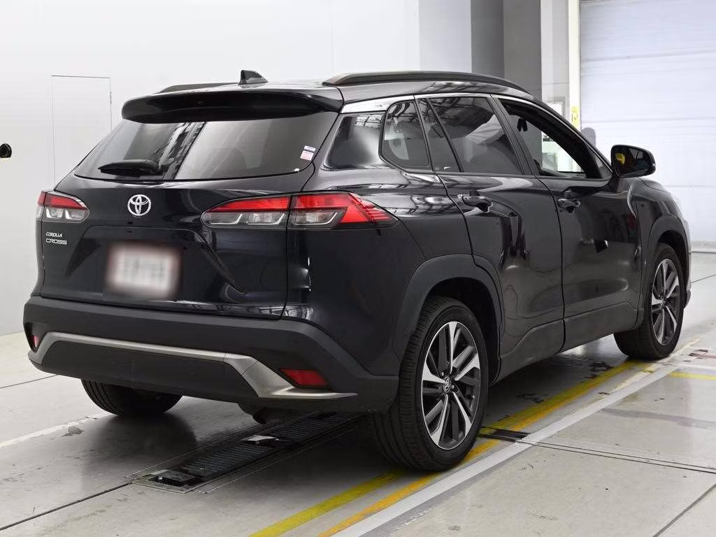 TOYOTA COROLLA CROSS