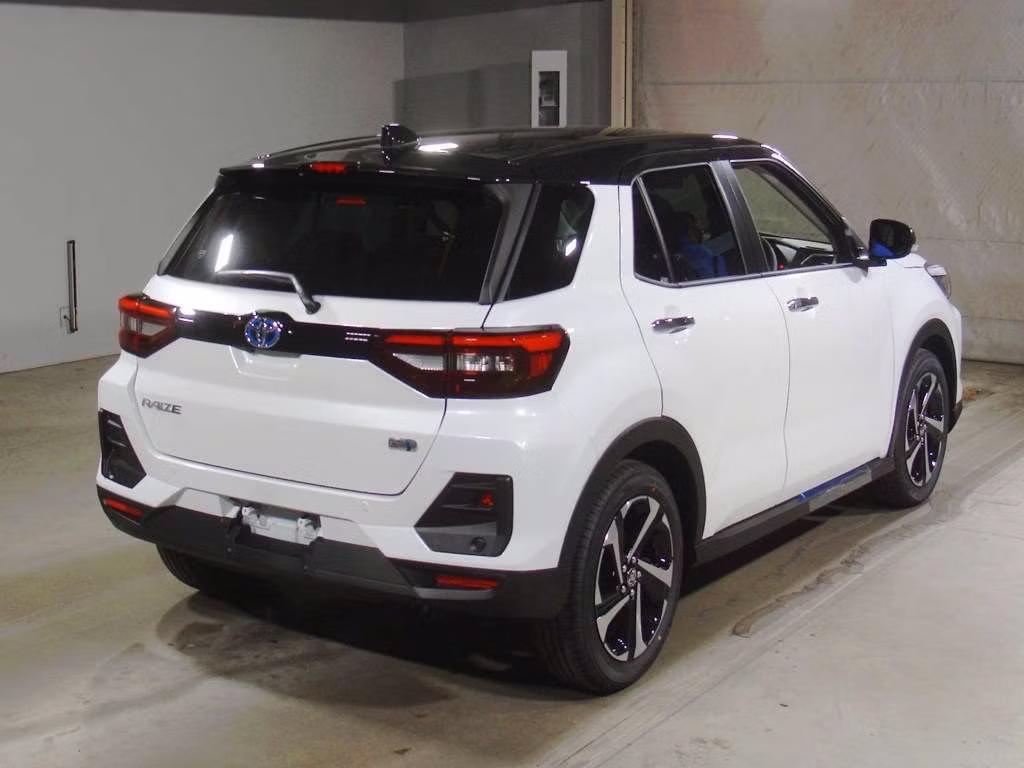 TOYOTA RAIZE