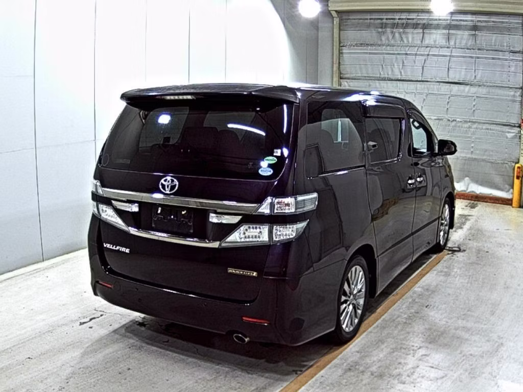 TOYOTA VELLFIRE