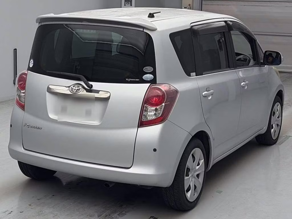 TOYOTA RACTIS