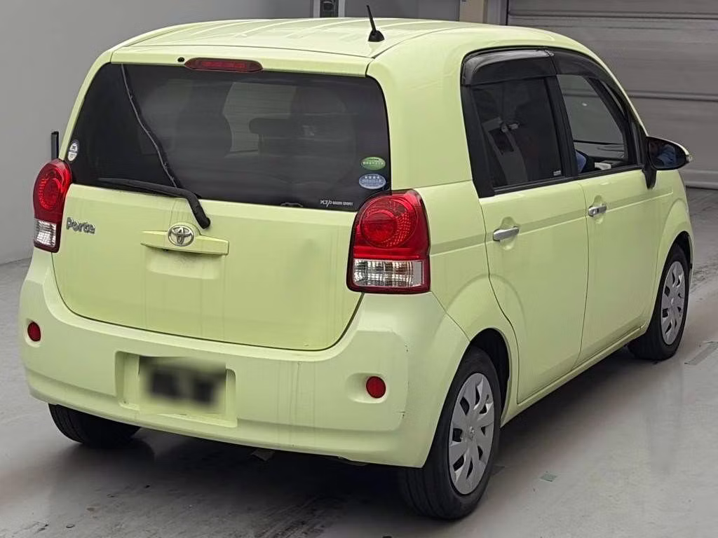 TOYOTA PORTE