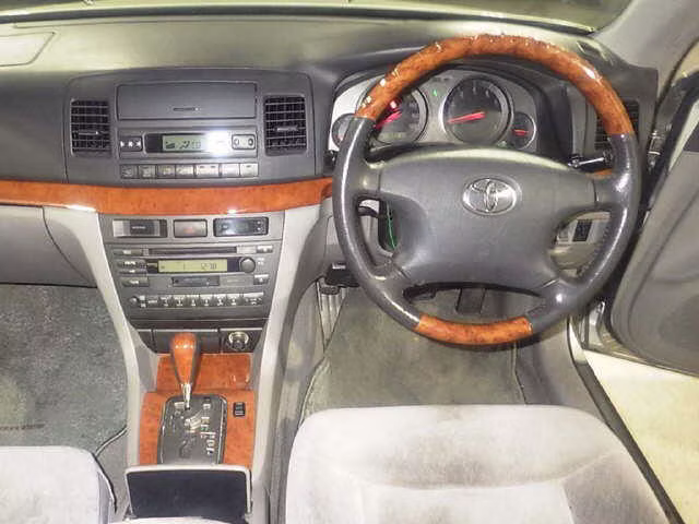 TOYOTA MARK II