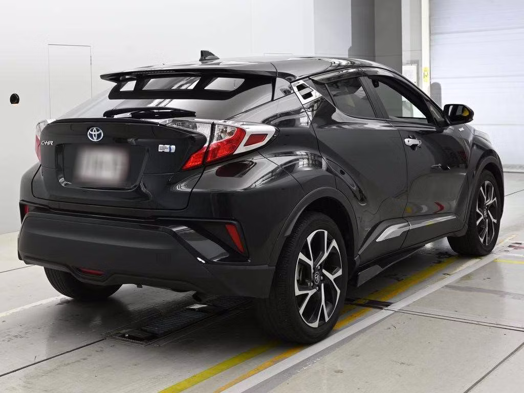 TOYOTA C-HR