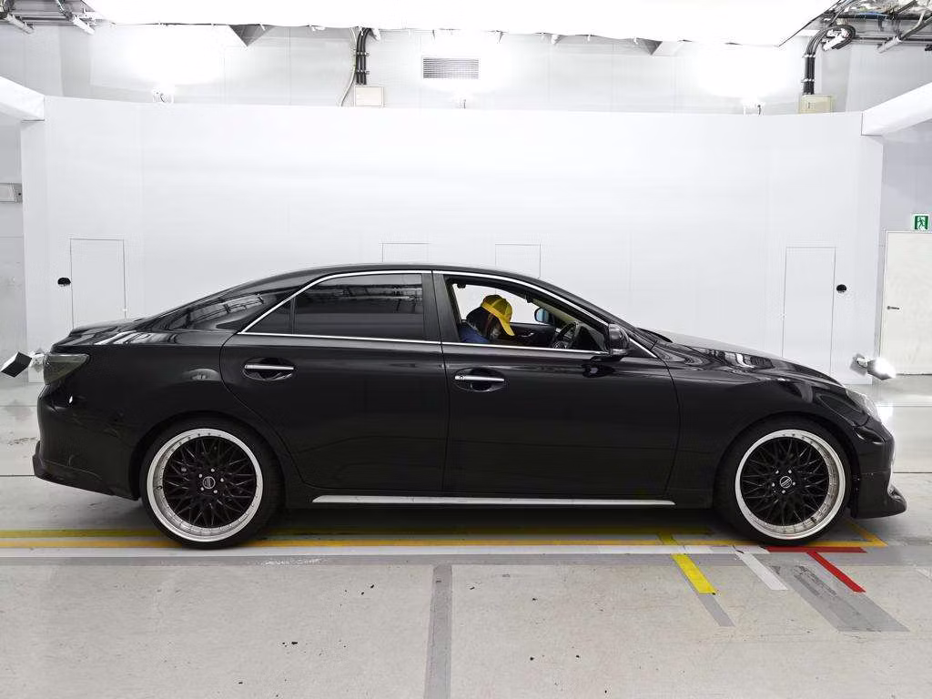 TOYOTA MARK X
