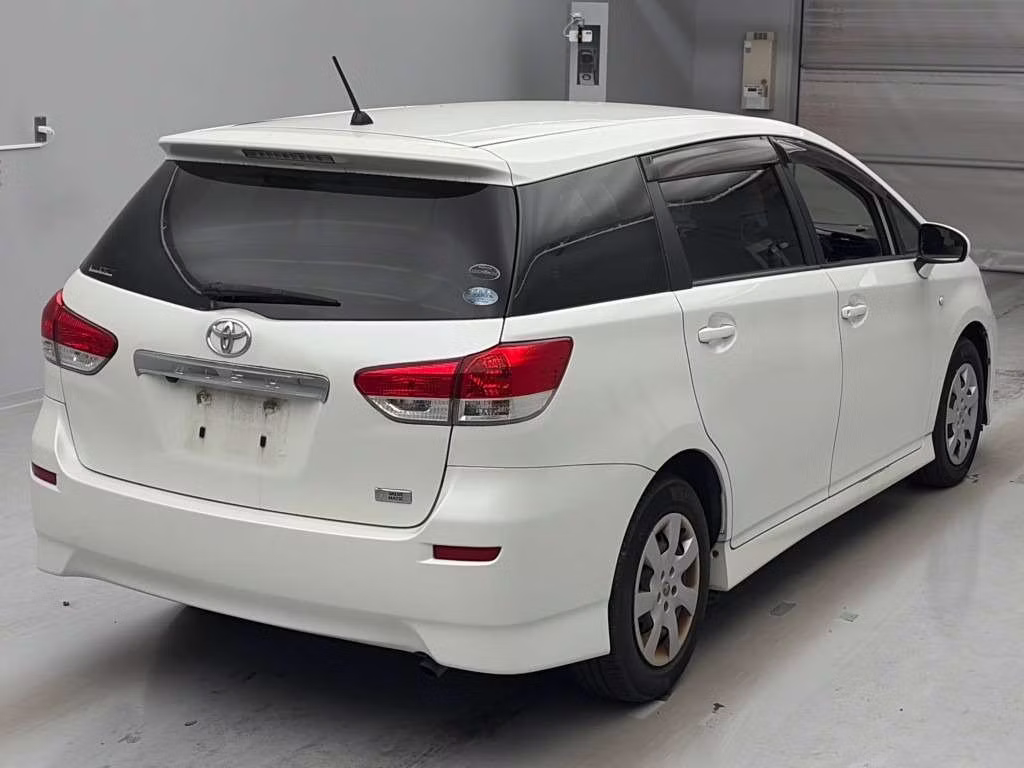 TOYOTA WISH