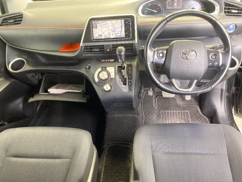 TOYOTA SIENTA
