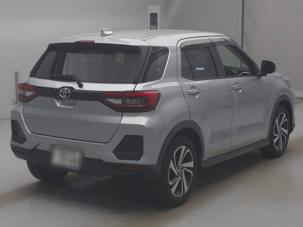 TOYOTA RAIZE