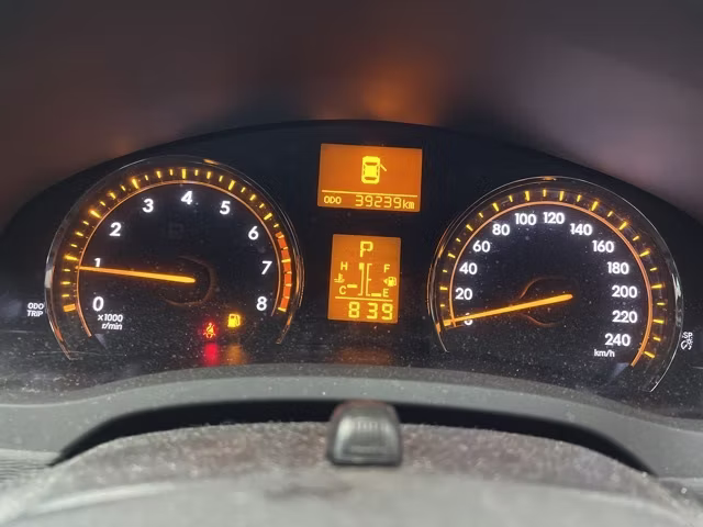 TOYOTA AVENSIS