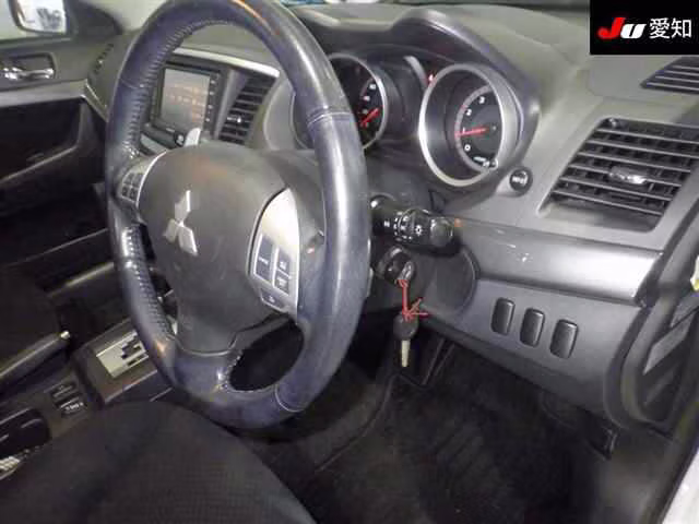 MITSUBISHI GALANT FORTIS