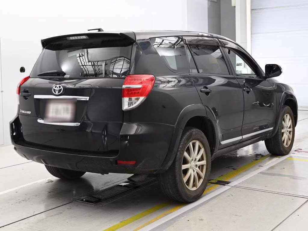 TOYOTA VANGUARD