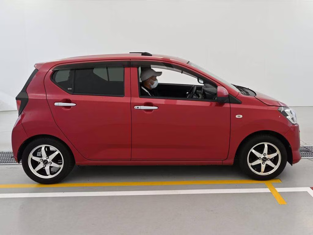 TOYOTA PIXIS EPOCH