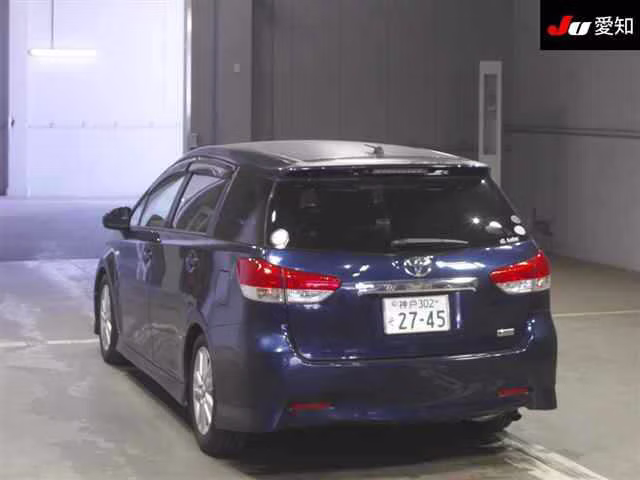 TOYOTA WISH