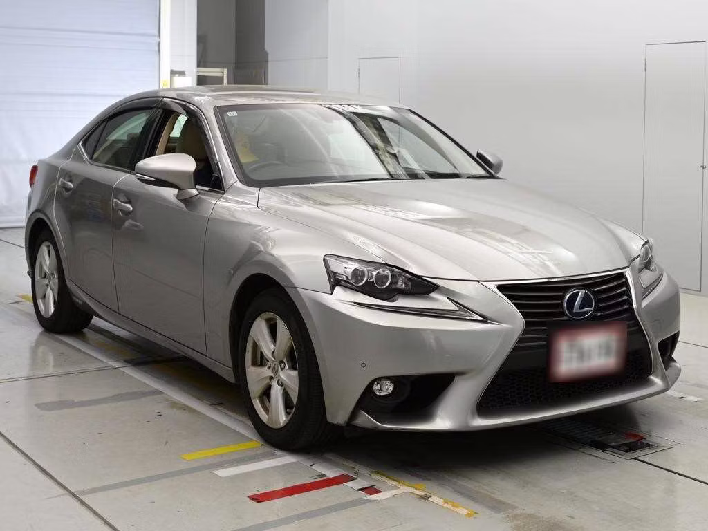 LEXUS IS300H