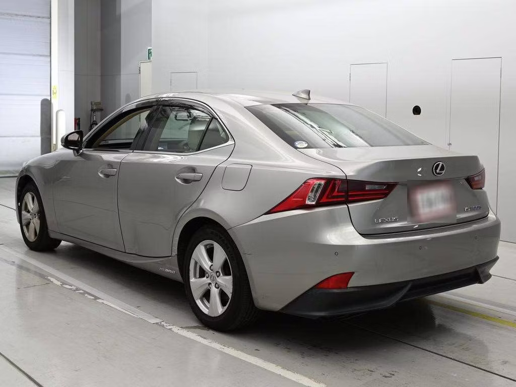 LEXUS IS300H