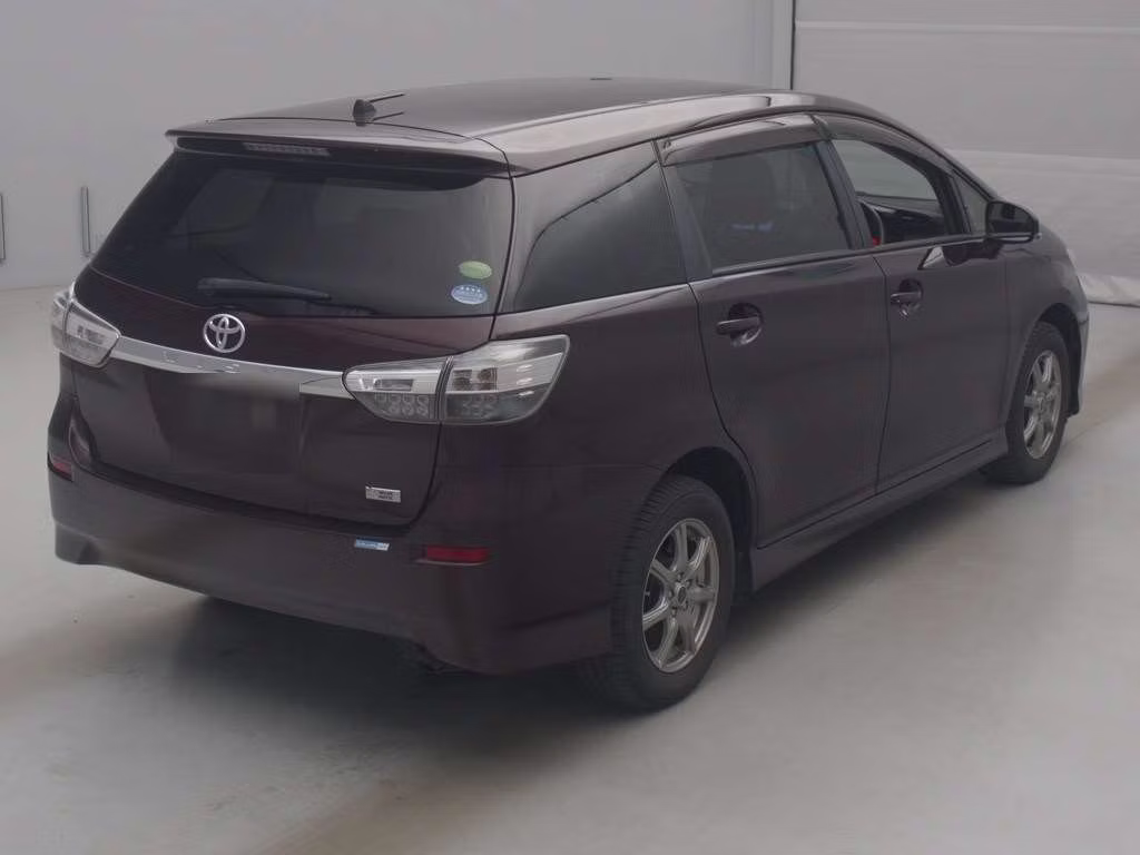 TOYOTA WISH