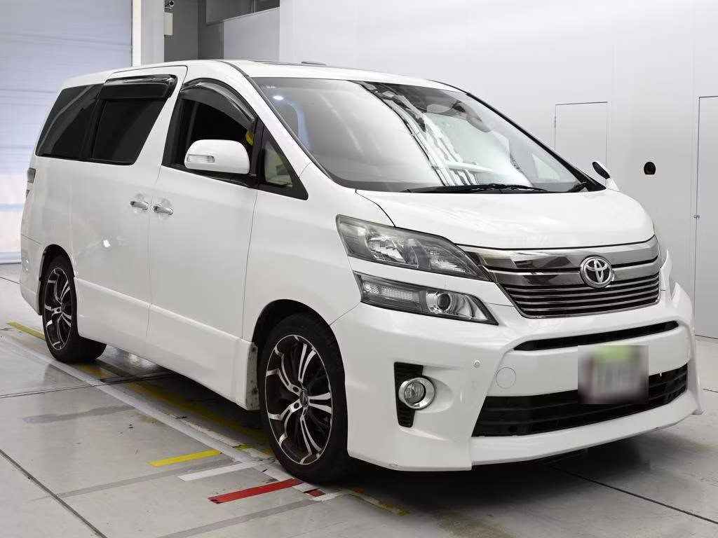 TOYOTA VELLFIRE