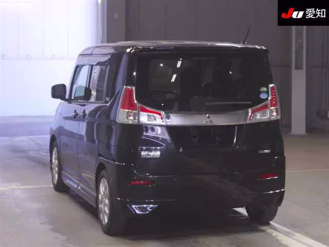 MITSUBISHI DELICA D:2