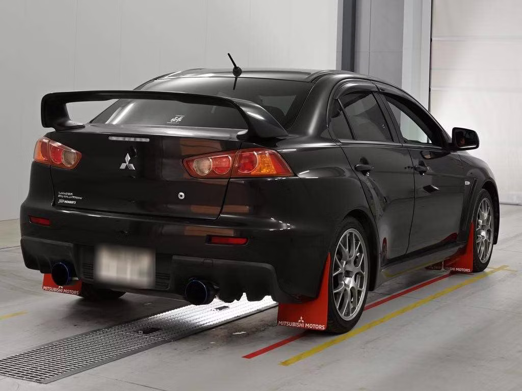 MITSUBISHI LANCER EVOLUTION