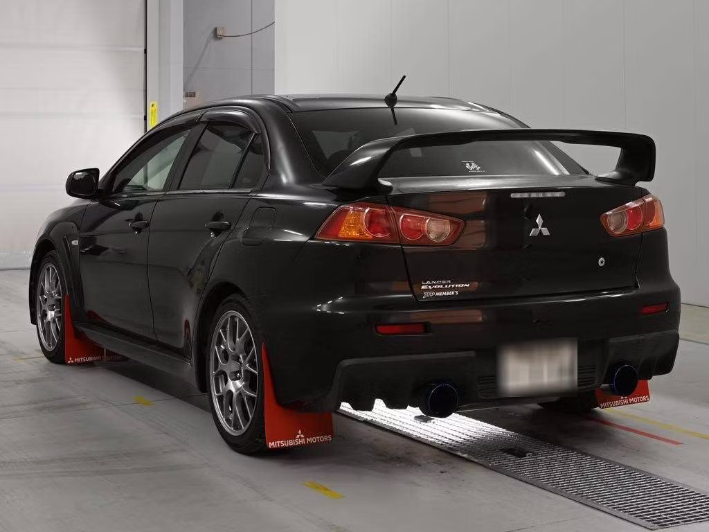 MITSUBISHI LANCER EVOLUTION
