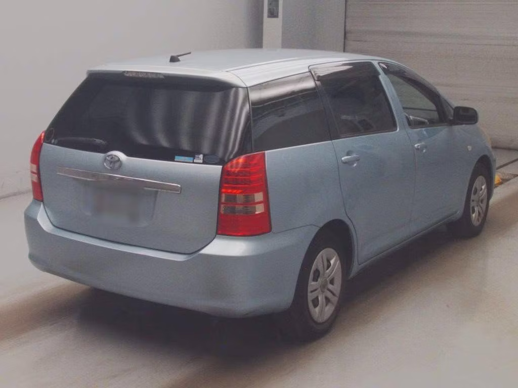 TOYOTA WISH