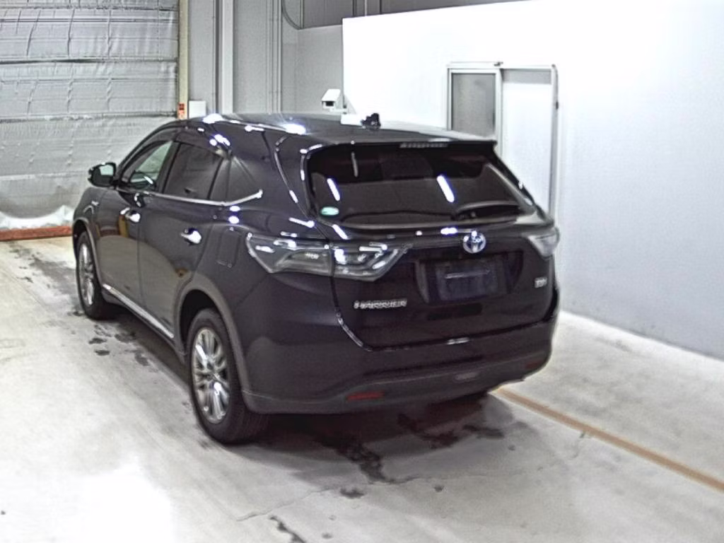 TOYOTA HARRIER