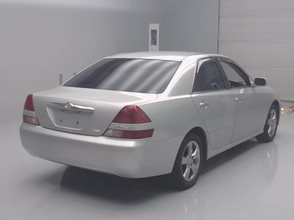 TOYOTA MARK II