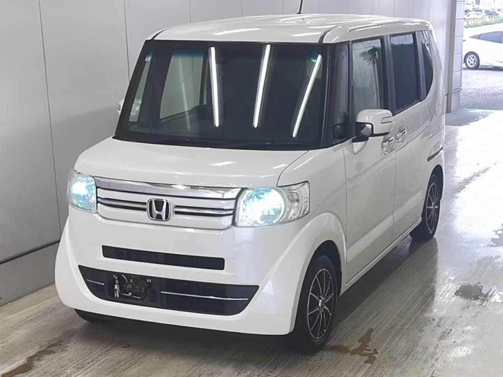 HONDA N-BOX