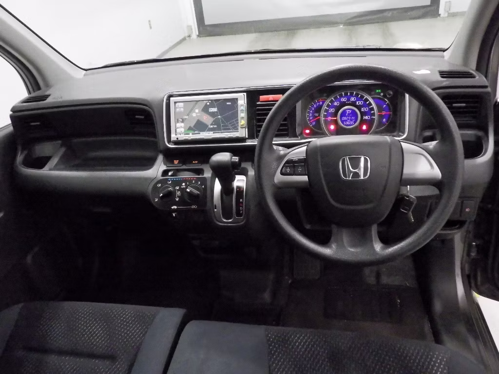 HONDA LIFE