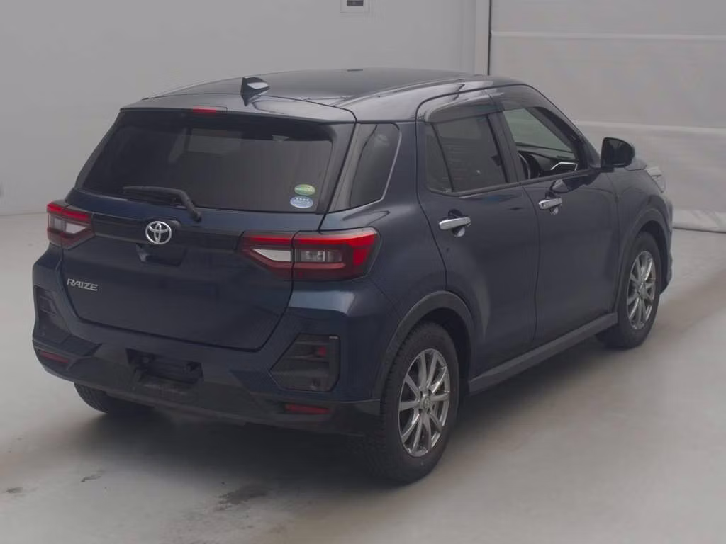 TOYOTA RAIZE
