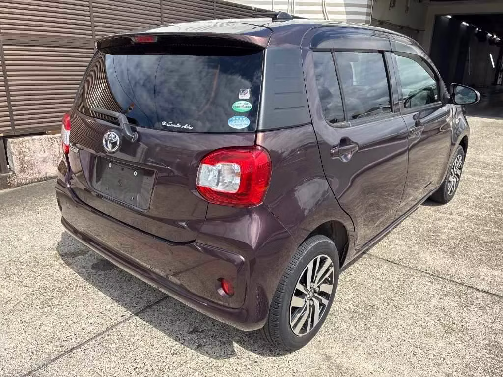 TOYOTA PASSO