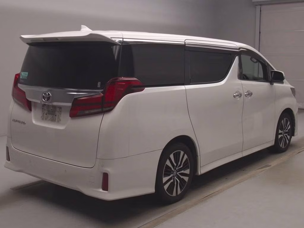 TOYOTA ALPHARD