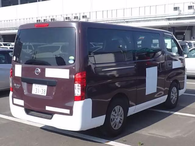 NISSAN NV350 CARAVAN