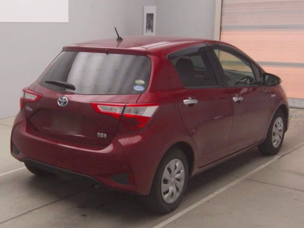 TOYOTA VITZ