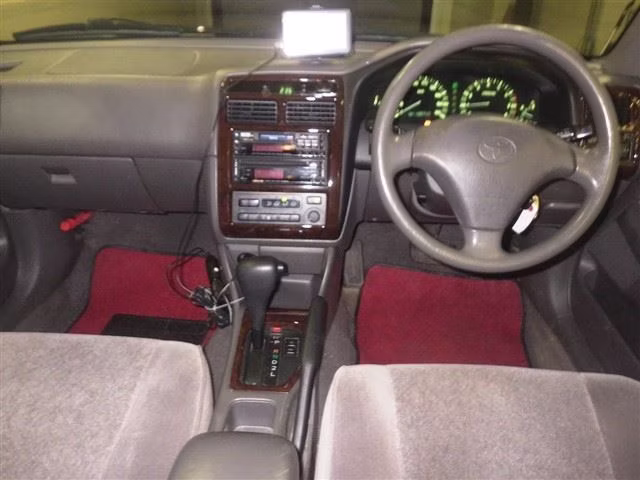 TOYOTA CORONA PREMIO